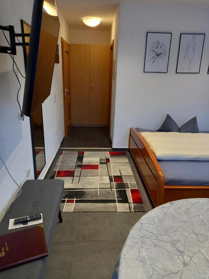 Cafe Und Pension Ringer Vilseck Kültér fotó